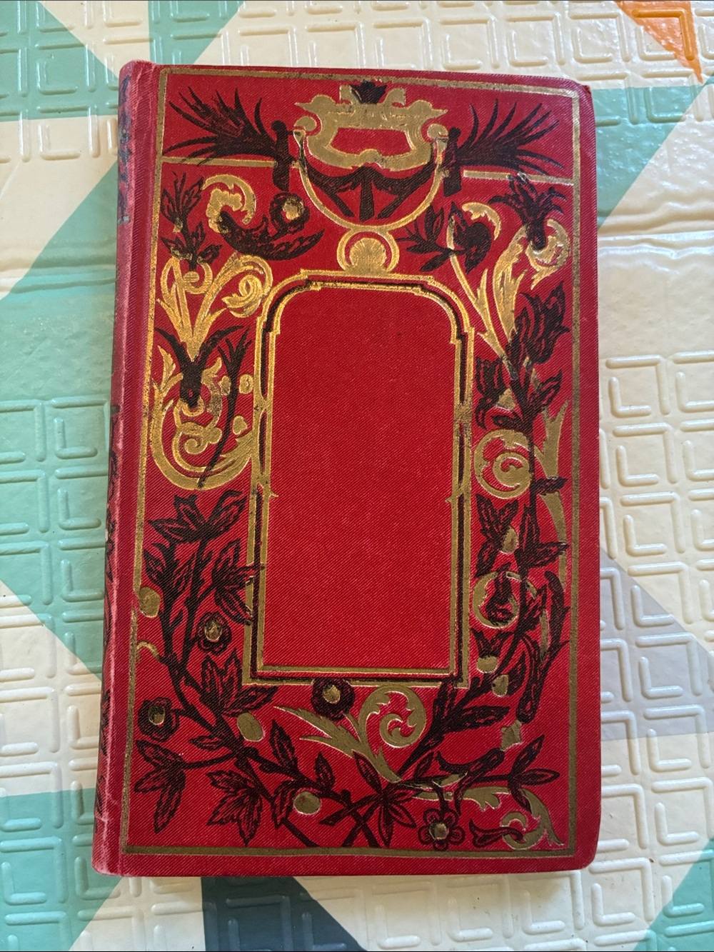 4/10$ 📚 Red Decorative Hardcover Book with Gold & Black Embossing